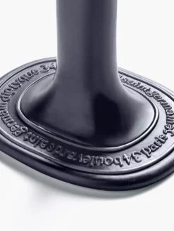 Baies (Berries) Taper candle with branded oval base-Diptyque Store